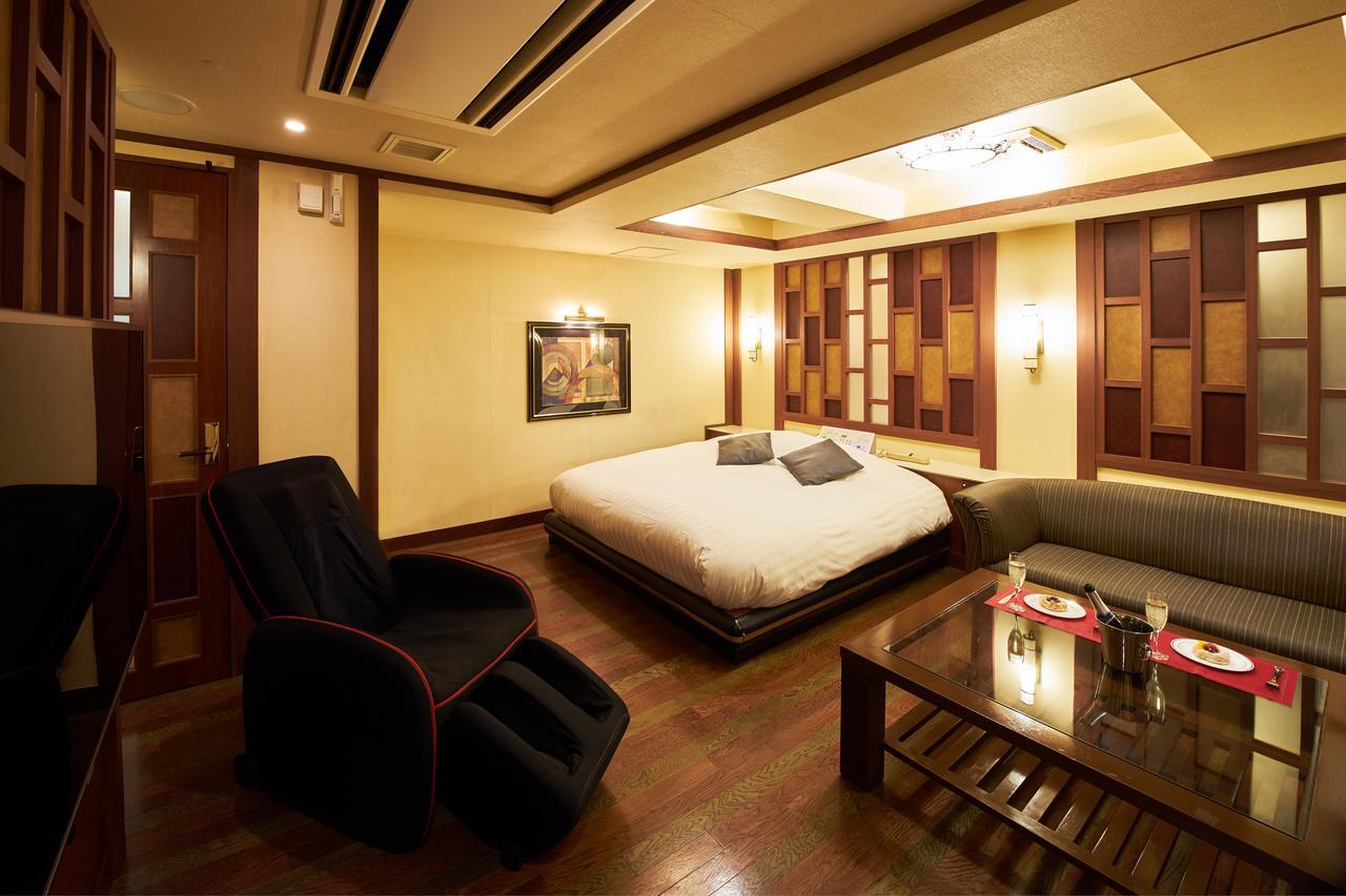Hotel Aqua Blue Yokosuka (Adults Only) Eksteriør billede