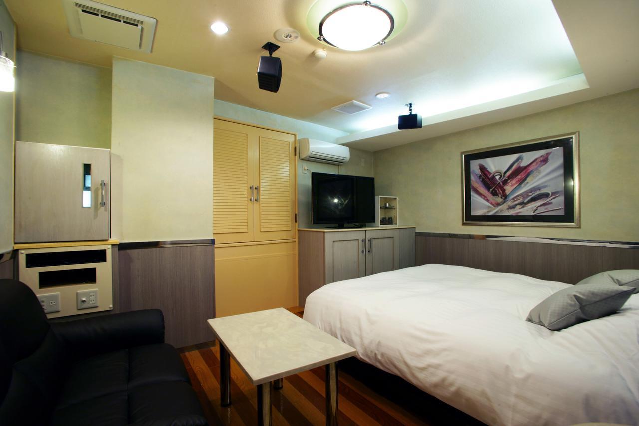 Hotel Aqua Blue Yokosuka (Adults Only) Eksteriør billede