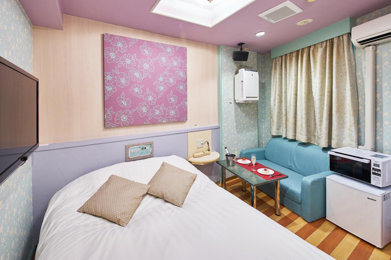 Hotel Aqua Blue Yokosuka (Adults Only) Eksteriør billede