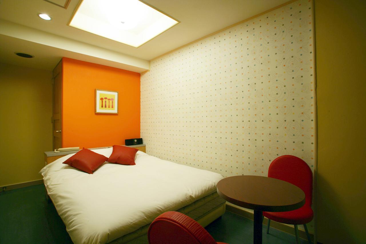 Hotel Aqua Blue Yokosuka (Adults Only) Eksteriør billede
